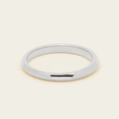 18ct White Gold Venetian Band - Ring - Walker & Hall
