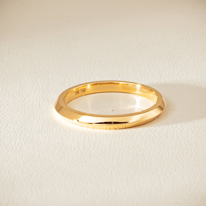 18ct Yellow Gold Venetian Band - Ring - Walker & Hall