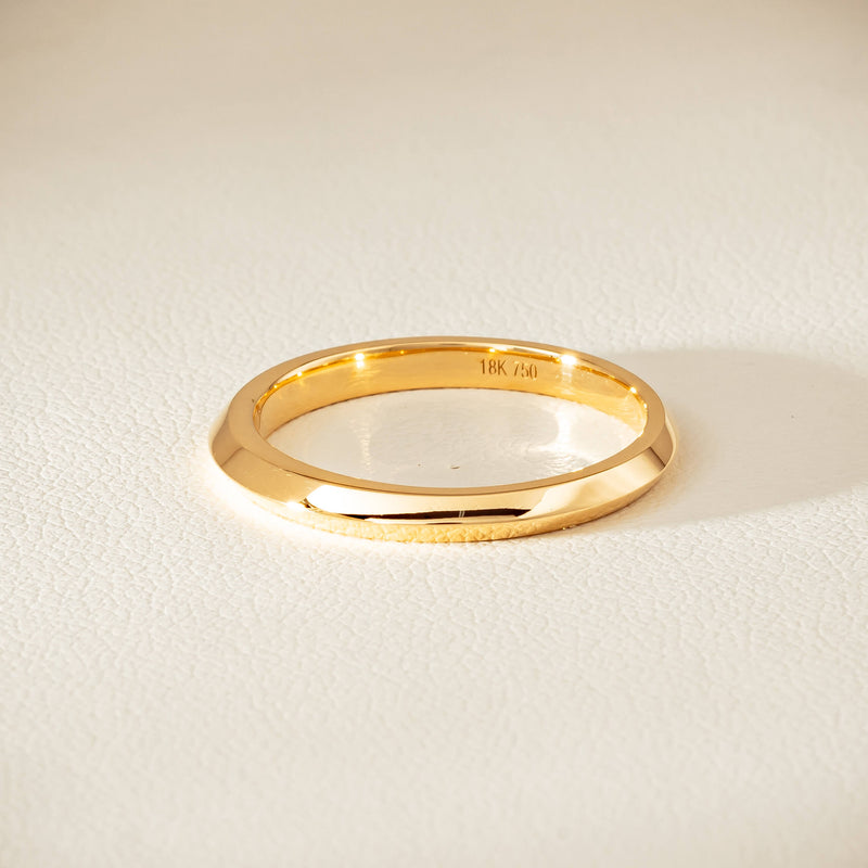 18ct Yellow Gold Venetian Band - Ring - Walker & Hall