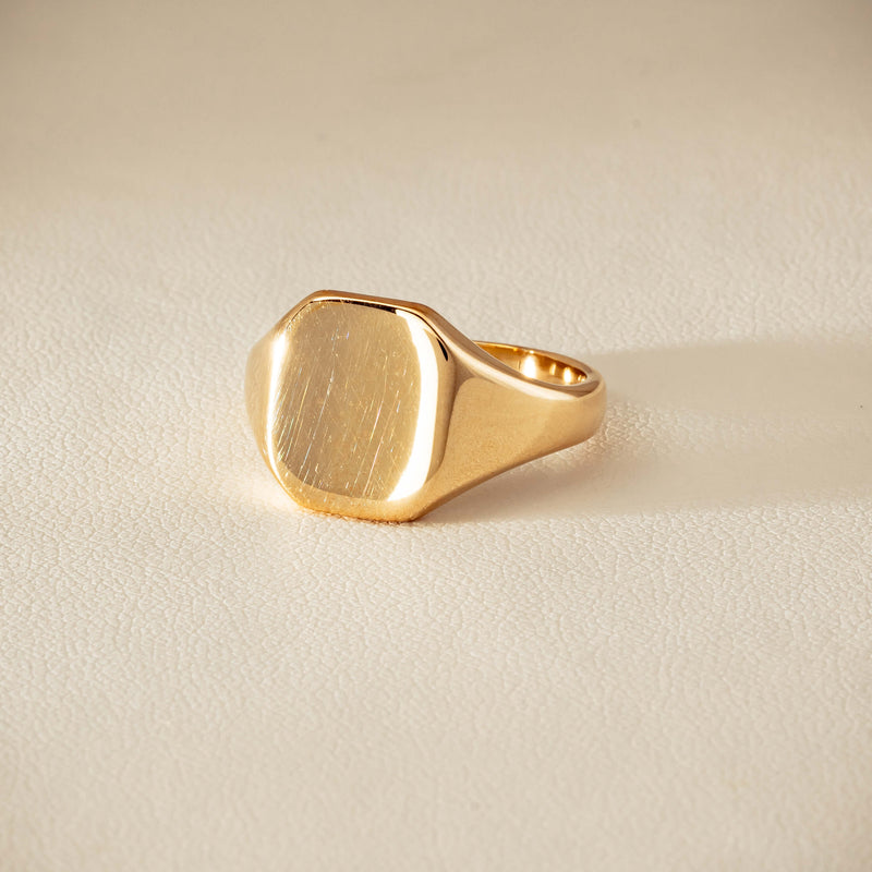 Deja Vu 9ct Yellow Gold Rectangular Signet Ring - Ring - Walker & Hall