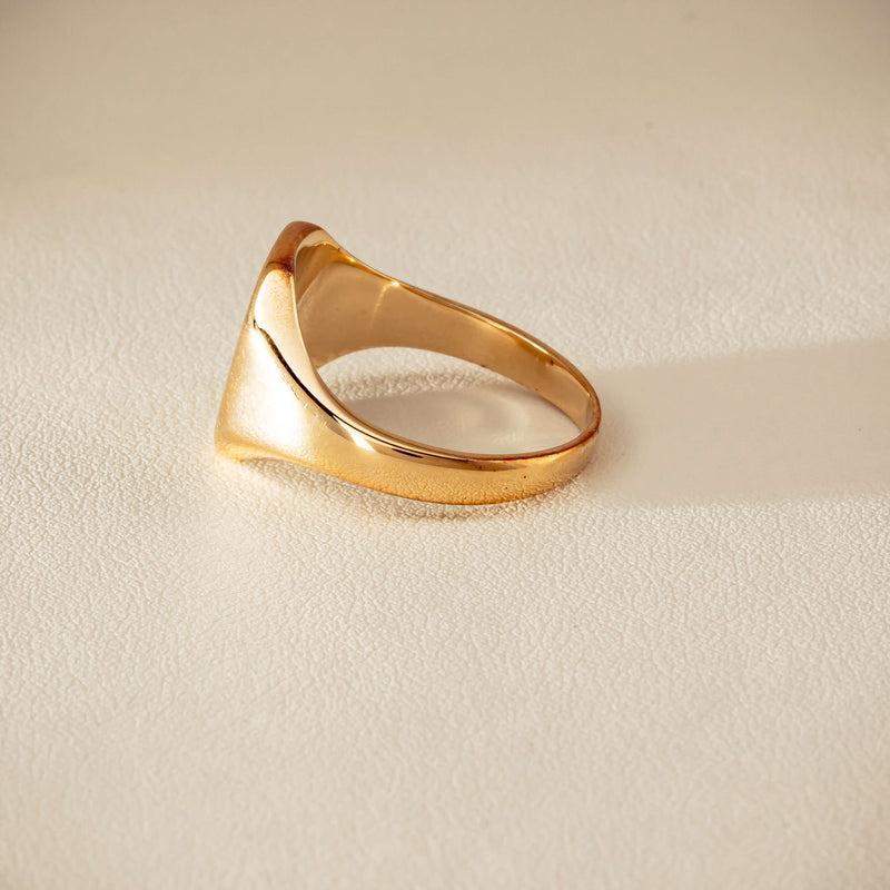 Deja Vu 9ct Yellow Gold Rectangular Signet Ring - Ring - Walker & Hall