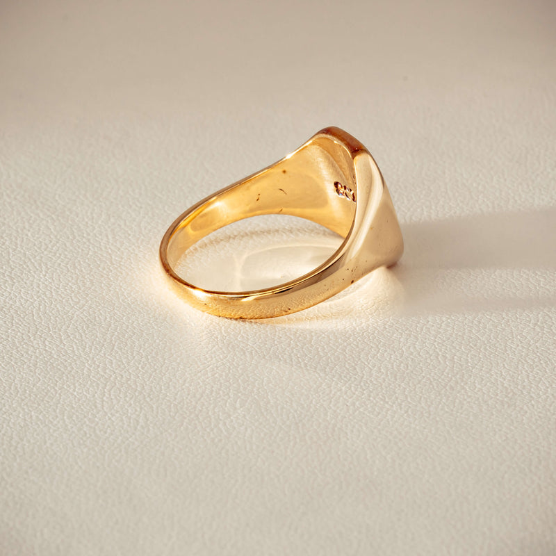 Deja Vu 9ct Yellow Gold Rectangular Signet Ring - Ring - Walker & Hall