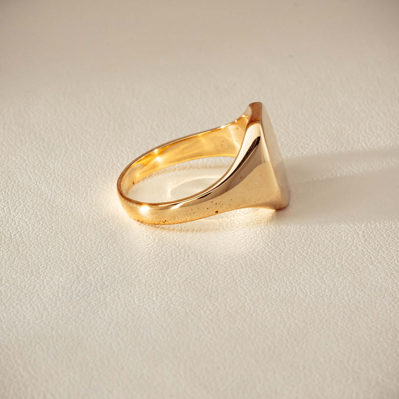 Deja Vu 9ct Yellow Gold Rectangular Signet Ring - Ring - Walker & Hall