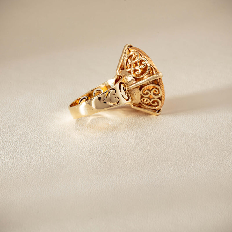 Vintage 9ct Yellow Gold Ring with 22ct Full Sovereign 1968 - Ring - Walker & Hall
