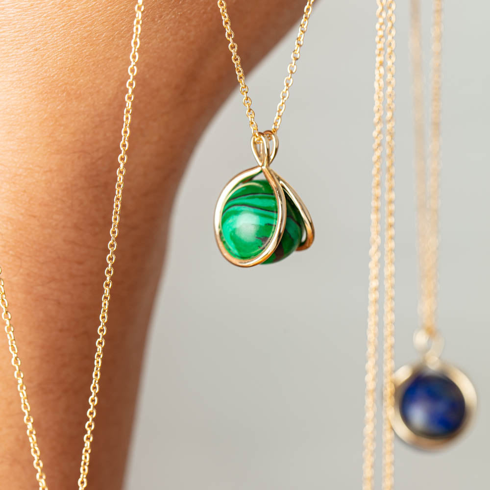 Gold hot sale malachite necklace