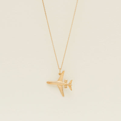 Deja Vu 9ct Yellow Gold Airplane Charm Pendant