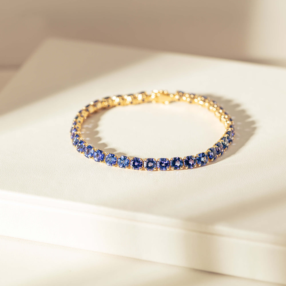 18ct Yellow Gold 23.04ct Tanzanite Octavia Bracelet