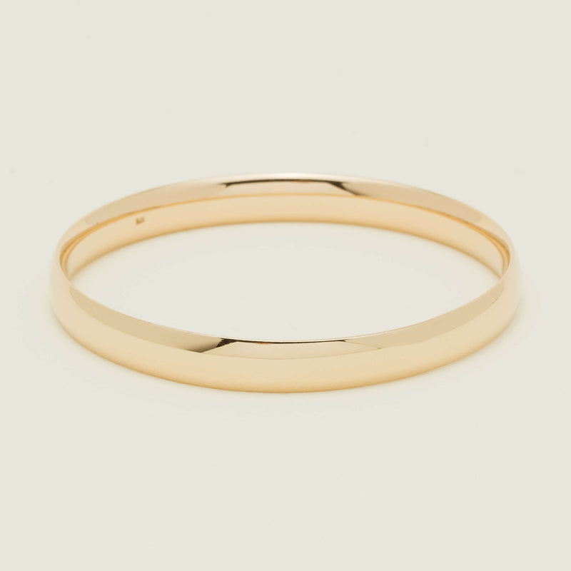 9ct Yellow Gold 8mm Bangle - Bracelet - Walker & Hall
