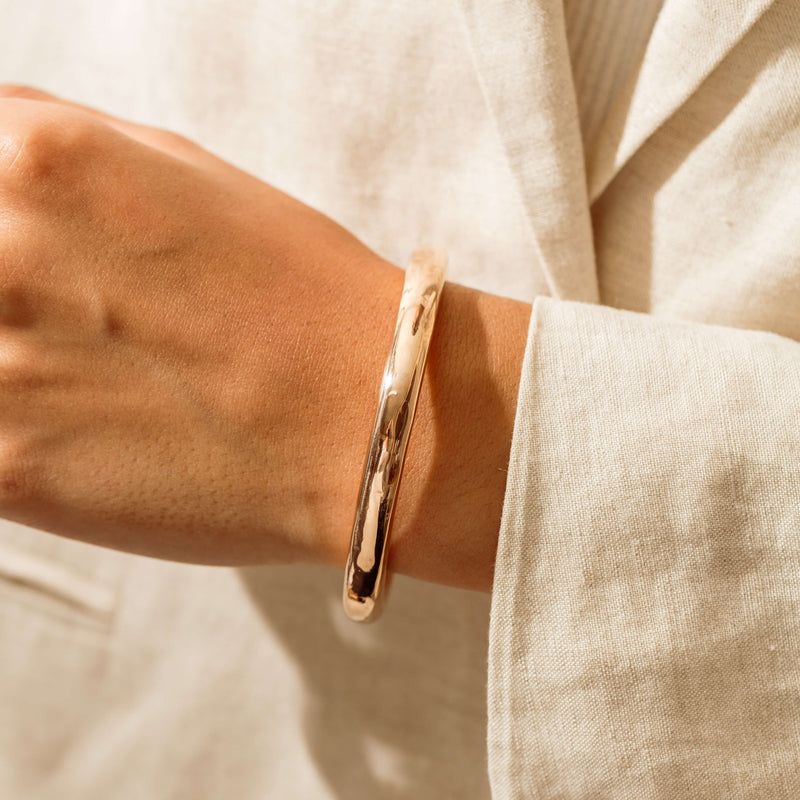 Vintage 9ct Rose Gold Hollow Bangle - 60mm - Bracelet - Walker & Hall