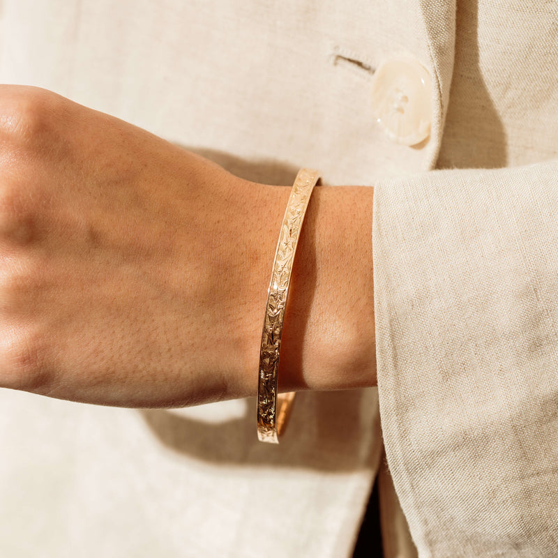 Vintage 9ct Rose Gold Hollow Patterned Bangle - Chester