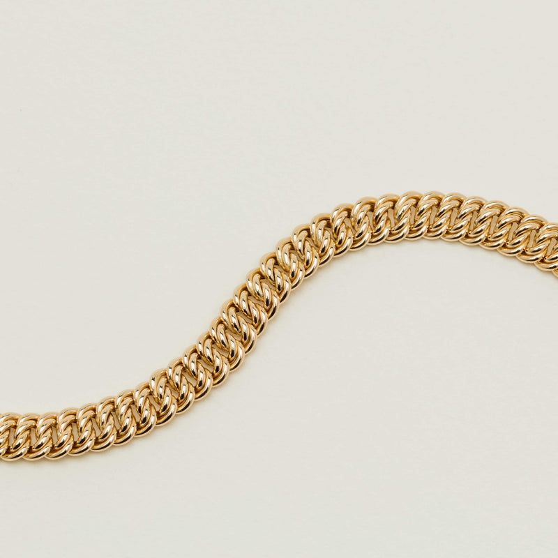 Deja Vu 9ct Yellow Gold Hollow Double Curb Link Bracelet - Bracelet - Walker & Hall