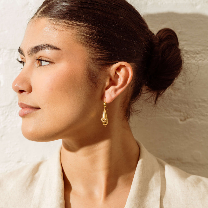 Vintage 18ct Yellow Gold Hollow Victorian Drop Earrings