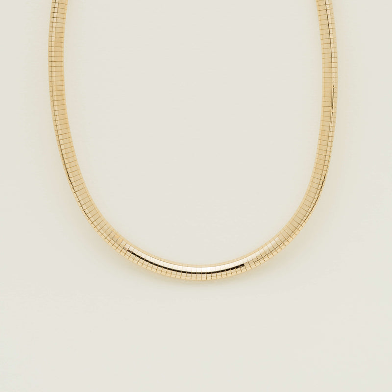 Deja Vu 14ct Yellow Gold 7.4mm Omega Chain Necklace