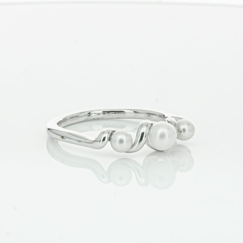 18ct White Gold Akoya Pearl Margaux Ring-Ring-Walker & Hall
