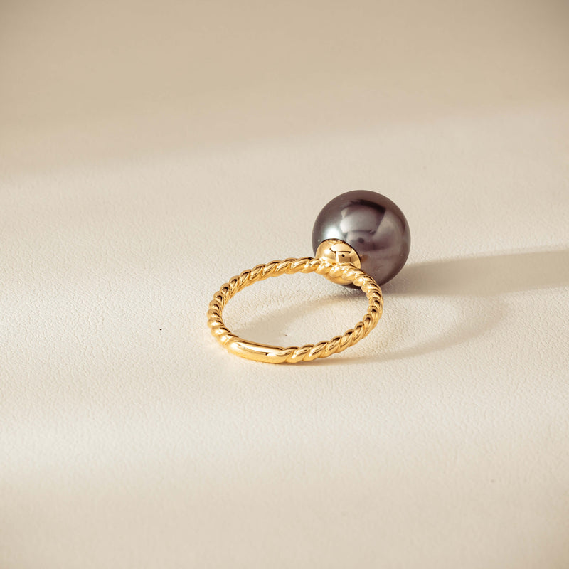 18ct Yellow Gold 12mm Black Pearl Twine Ring - Ring - Walker & Hall