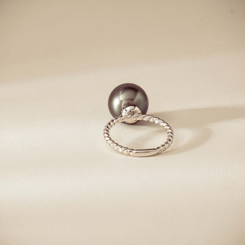 18ct White Gold 12mm Black Pearl Twine Ring - Ring - Walker & Hall