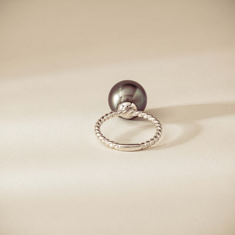 18ct White Gold 12mm Black Pearl Twine Ring - Ring - Walker & Hall