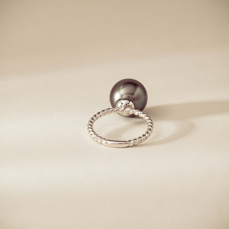 18ct White Gold 12mm Black Pearl Twine Ring - Ring - Walker & Hall