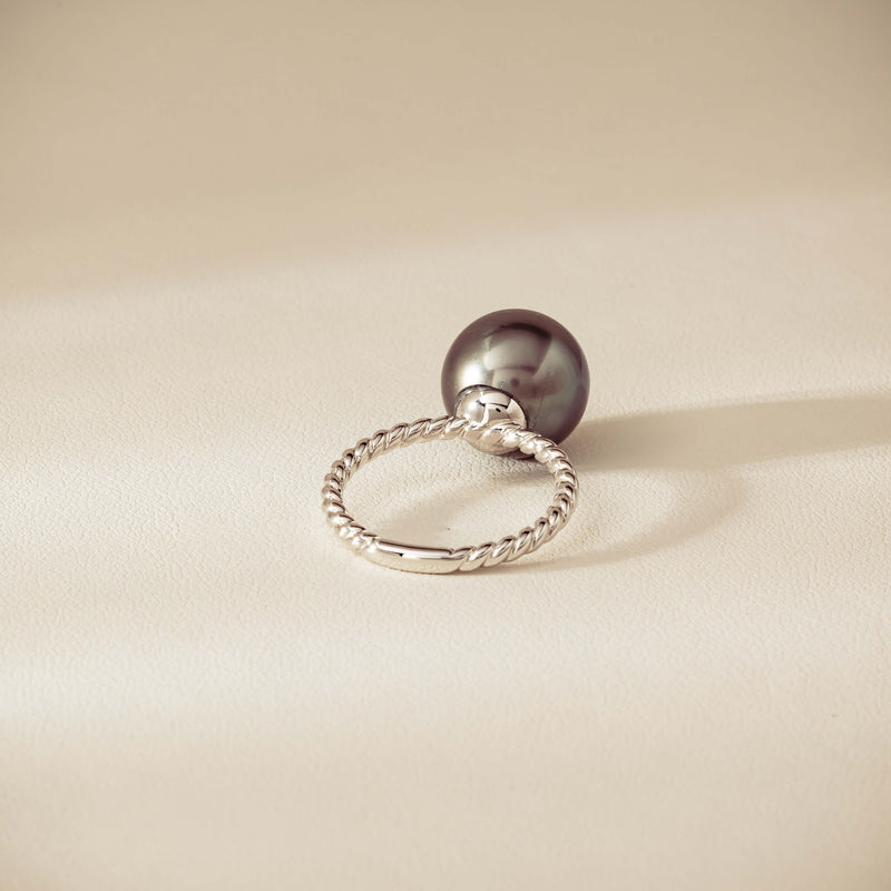 18ct White Gold 12mm Black Pearl Twine Ring - Ring - Walker & Hall