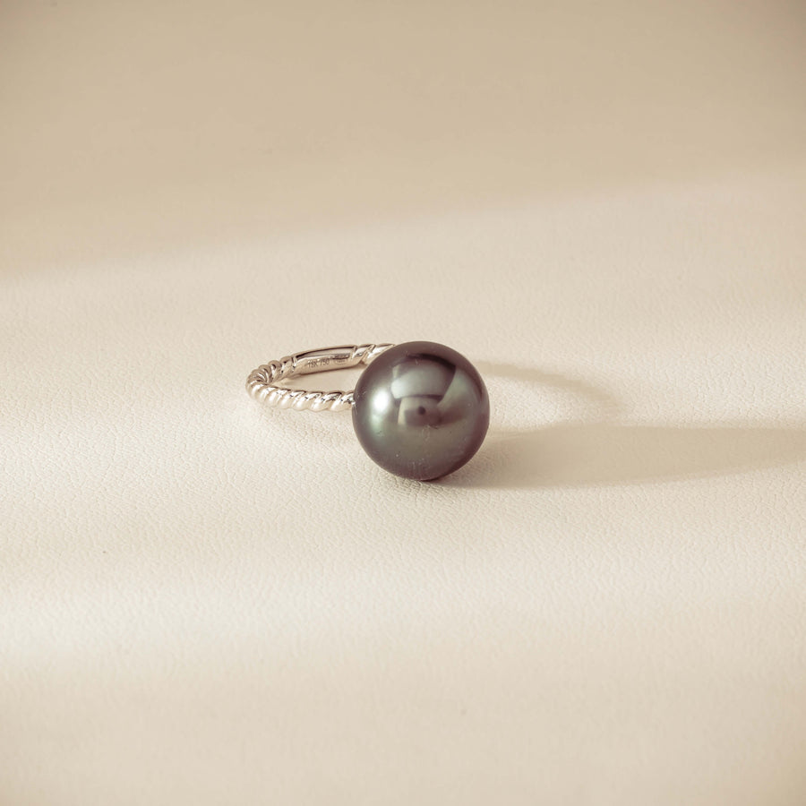 18ct White Gold 12mm Black Pearl Twine Ring - Ring - Walker & Hall