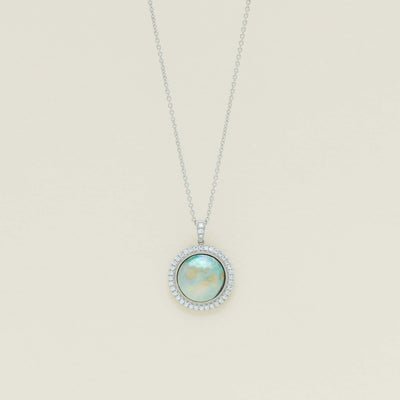 18ct White Gold 12mm Paua Pearl Daisy Pendant