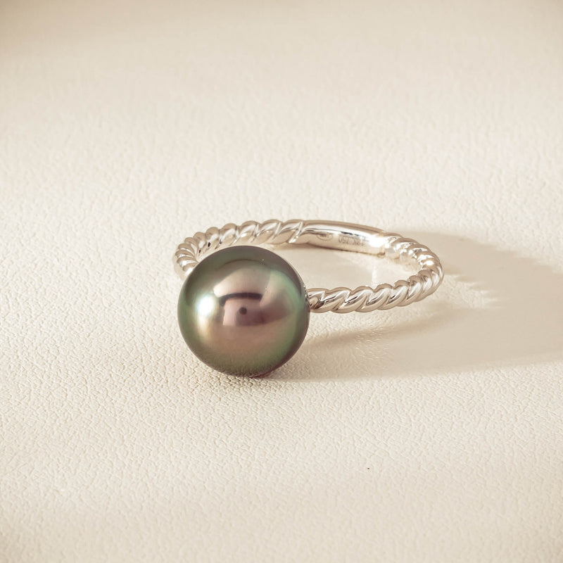 18ct White Gold 10mm Black Pearl Twine Ring - Ring - Walker & Hall