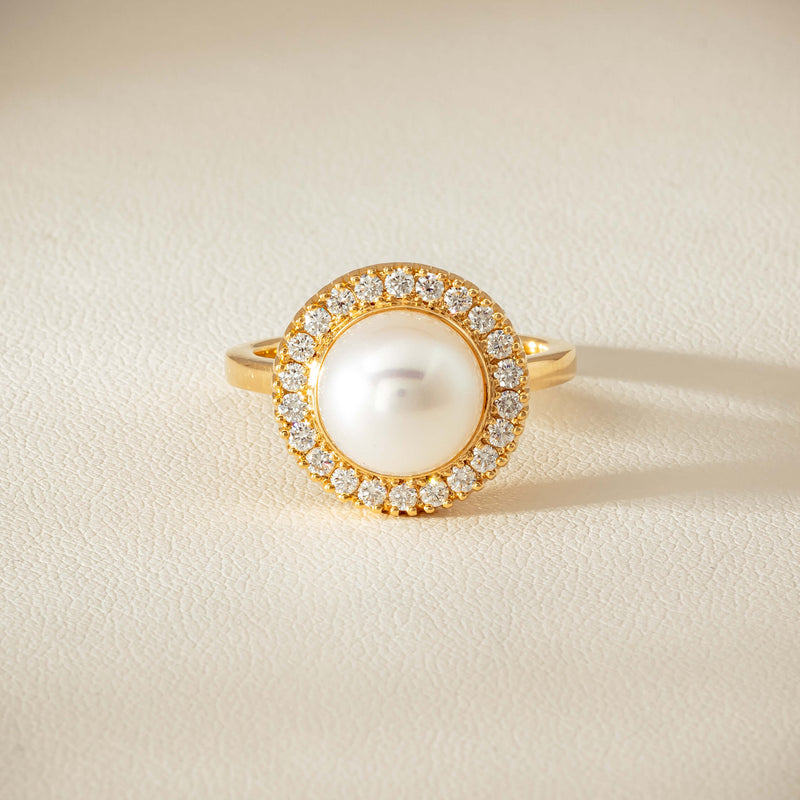 18ct Yellow Gold 9mm South Sea Pearl & Diamond Daisy Ring - Ring - Walker & Hall