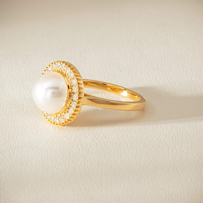 18ct Yellow Gold 9mm South Sea Pearl & Diamond Daisy Ring - Ring - Walker & Hall