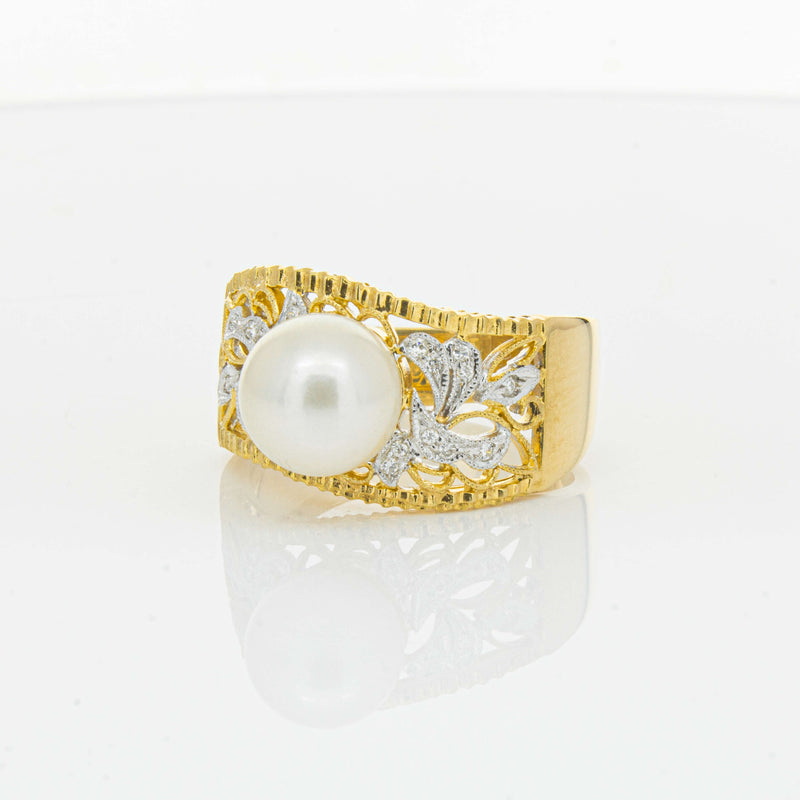 Deja Vu 18ct Yellow Gold Cultured Pearl & Diamond Ring - Ring - Walker & Hall
