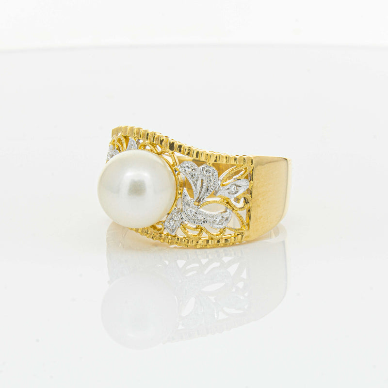Deja Vu 18ct Yellow Gold Cultured Pearl & Diamond Ring - Ring - Walker & Hall