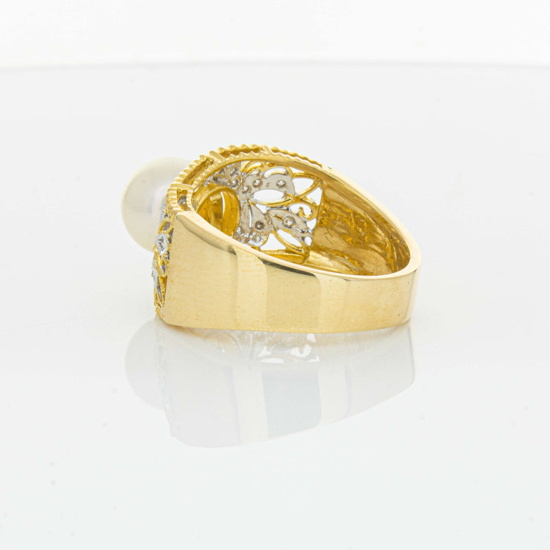 Deja Vu 18ct Yellow Gold Cultured Pearl & Diamond Ring - Ring - Walker & Hall