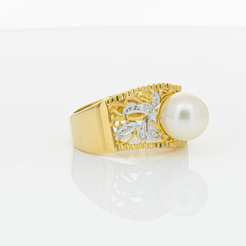 Deja Vu 18ct Yellow Gold Cultured Pearl & Diamond Ring - Ring - Walker & Hall