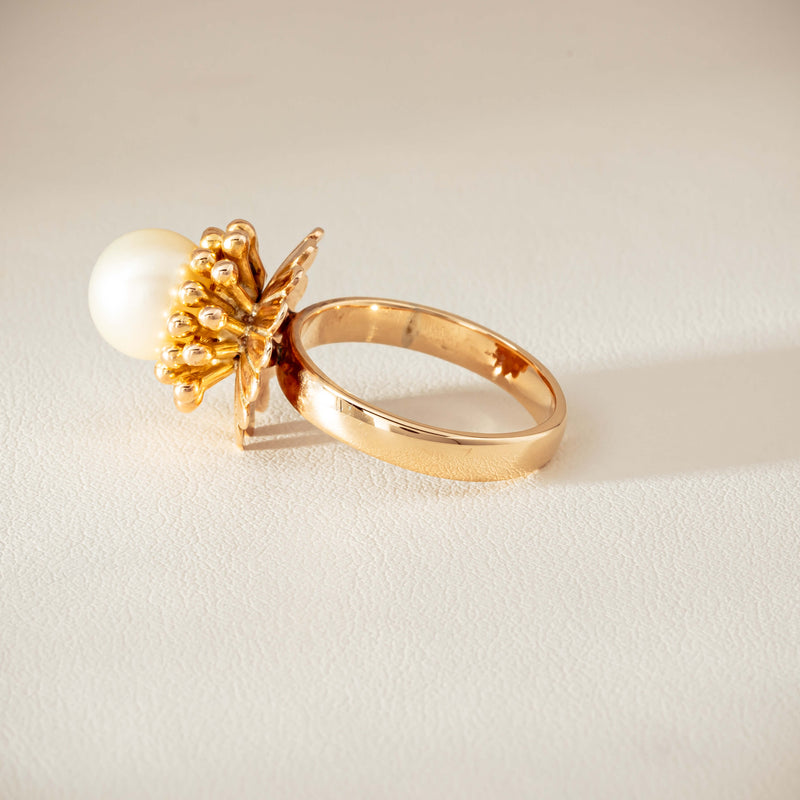 Vintage 14ct Yellow Gold 9mm Akoya Pearl Flower Ring