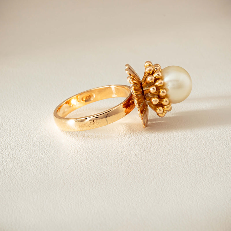 Vintage 14ct Yellow Gold 9mm Akoya Pearl Flower Ring