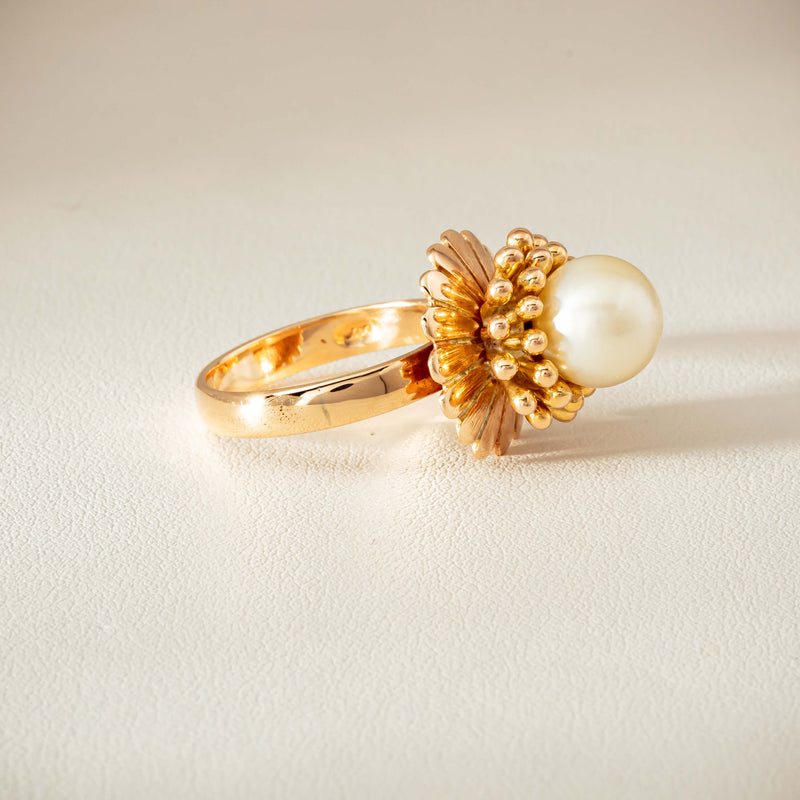 Vintage 14ct Yellow Gold 9mm Akoya Pearl Flower Ring