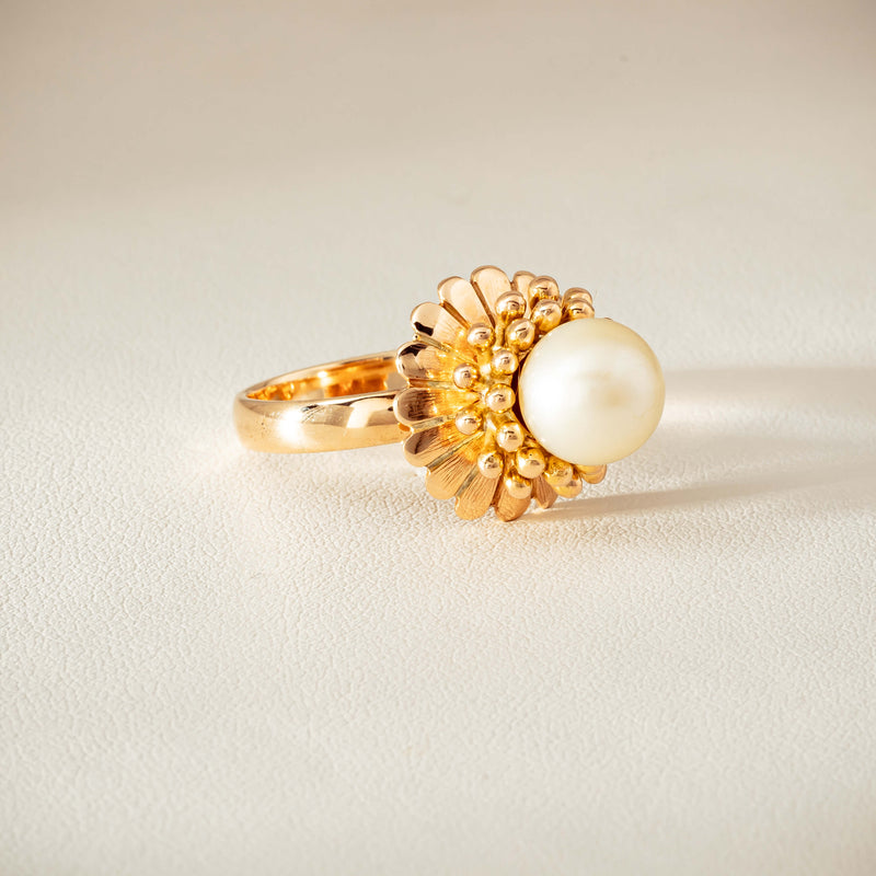 Vintage 14ct Yellow Gold 9mm Akoya Pearl Flower Ring