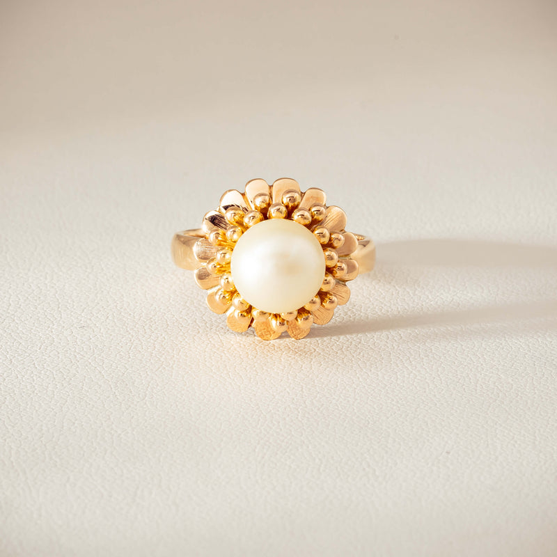 Vintage 14ct Yellow Gold 9mm Akoya Pearl Flower Ring