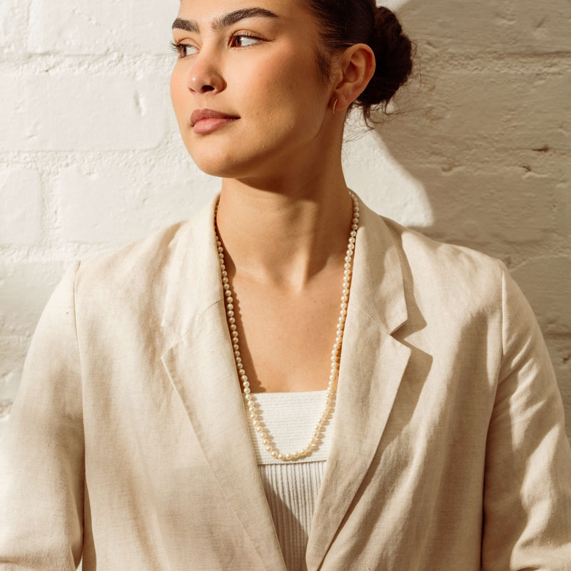 Deja Vu 5.5-6mm Akoya Pearl Necklace with Silver Clasp