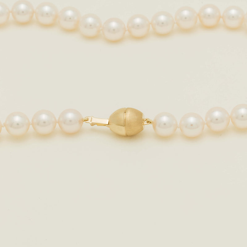 18ct Yellow Gold Akoya 9-9.5mm Pearl Strand - 44cm