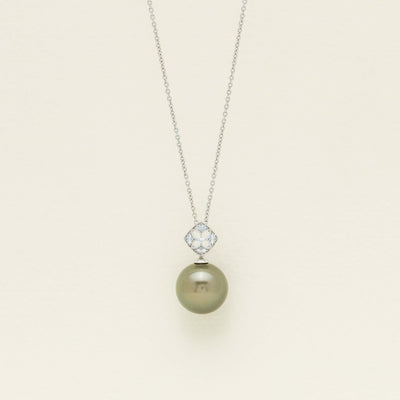 18ct White Gold 13mm Black Pearl Openwork Pendant - Necklace - Walker & Hall