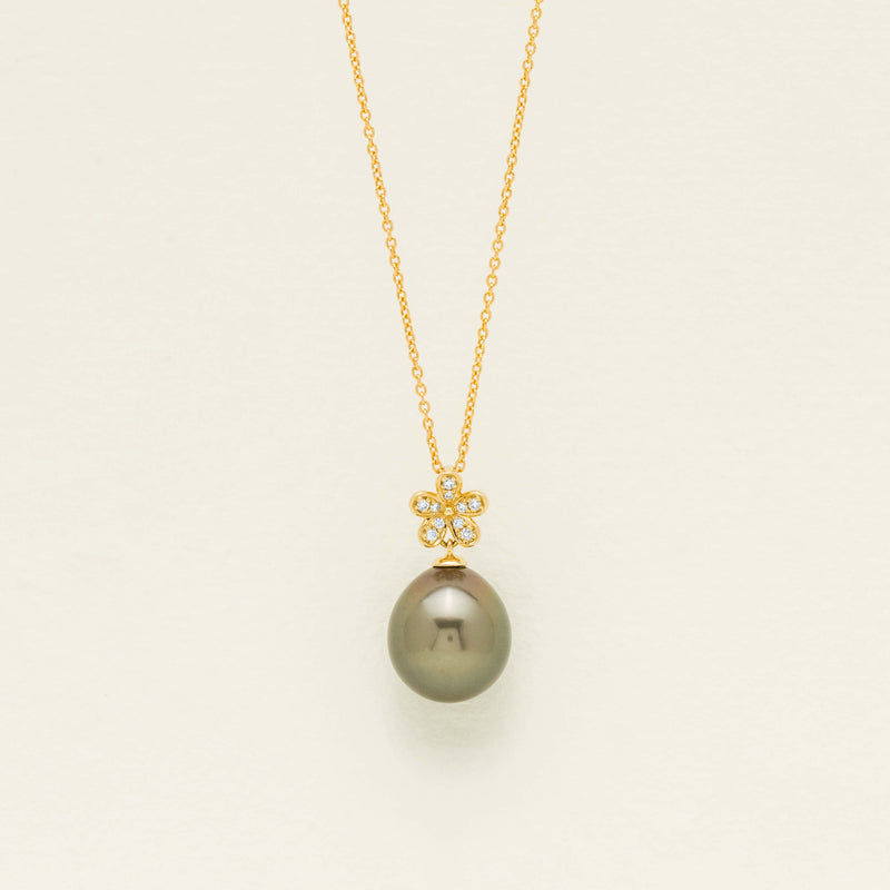 18ct Yellow Gold 12.4mm Black Pearl Flower Pendant