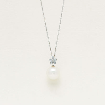 18ct White Gold 13mm South Sea Pearl Flower Pendant
