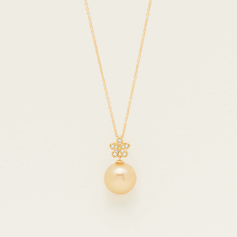 18ct Yellow Gold 12.4mm Golden Pearl Flower Pendant