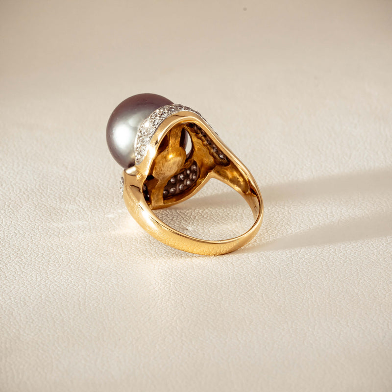 Deja Vu 18ct Yellow Gold 11.8mm Black Pearl & Diamond Ring - Ring - Walker & Hall