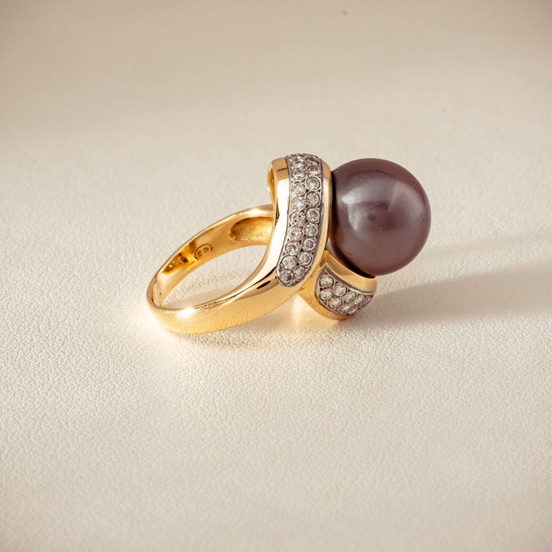 Deja Vu 18ct Yellow Gold 11.8mm Black Pearl & Diamond Ring - Ring - Walker & Hall