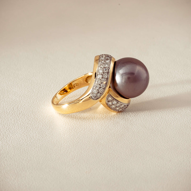 Deja Vu 18ct Yellow Gold 11.8mm Black Pearl & Diamond Ring - Ring - Walker & Hall