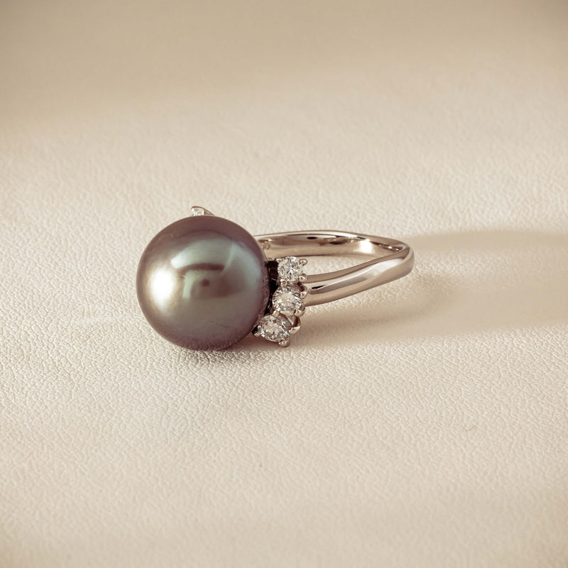 Deja Vu Platinum 12.9mm Black Pearl & Diamond Ring - Ring - Walker & Hall