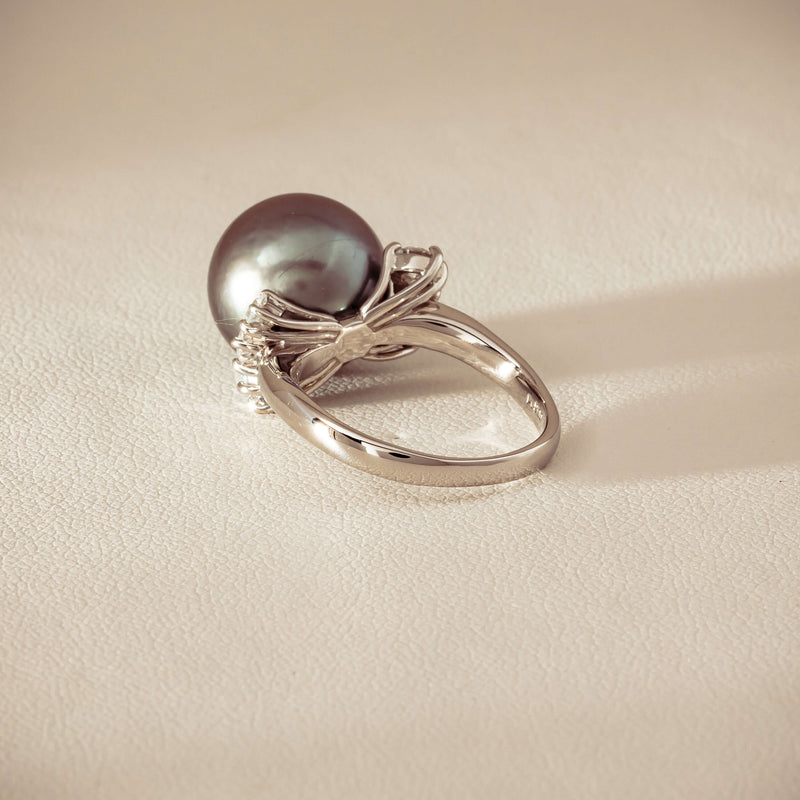 Deja Vu Platinum 12.9mm Black Pearl & Diamond Ring - Ring - Walker & Hall