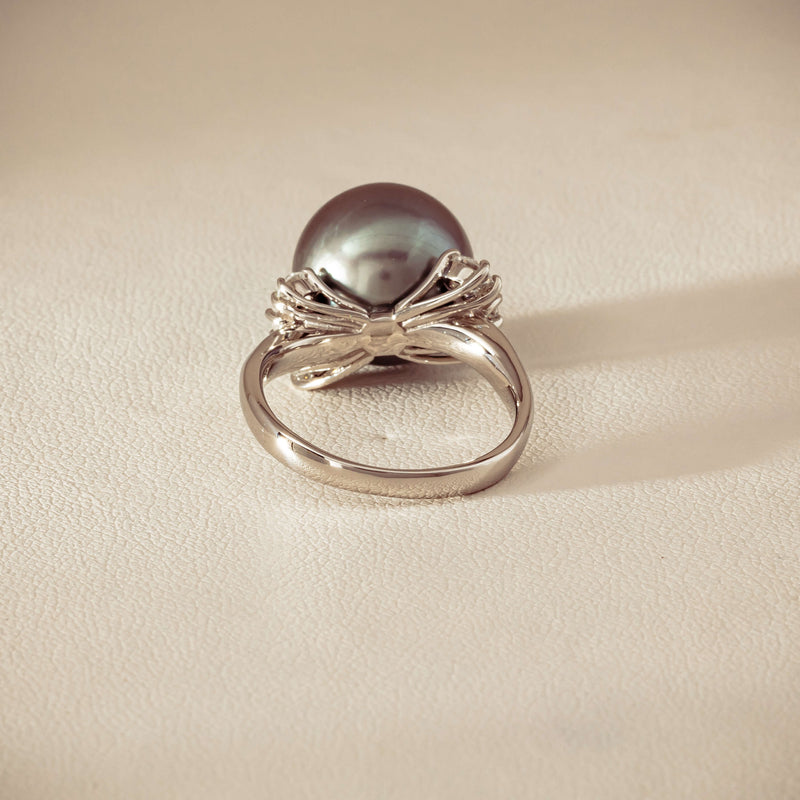 Deja Vu Platinum 12.9mm Black Pearl & Diamond Ring - Ring - Walker & Hall