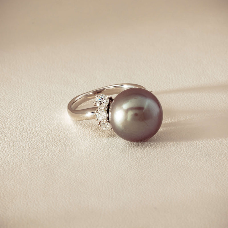 Deja Vu Platinum 12.9mm Black Pearl & Diamond Ring - Ring - Walker & Hall